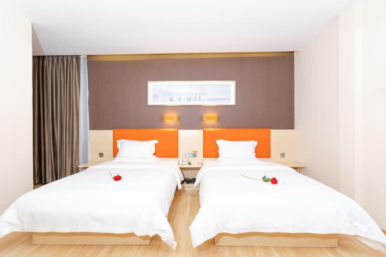 7 Days Premium Hotel プノンペン エクステリア 写真