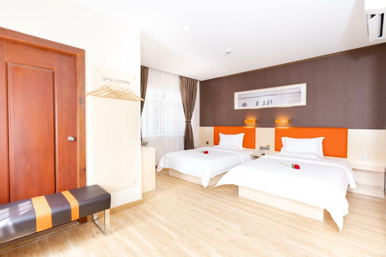 7 Days Premium Hotel プノンペン エクステリア 写真