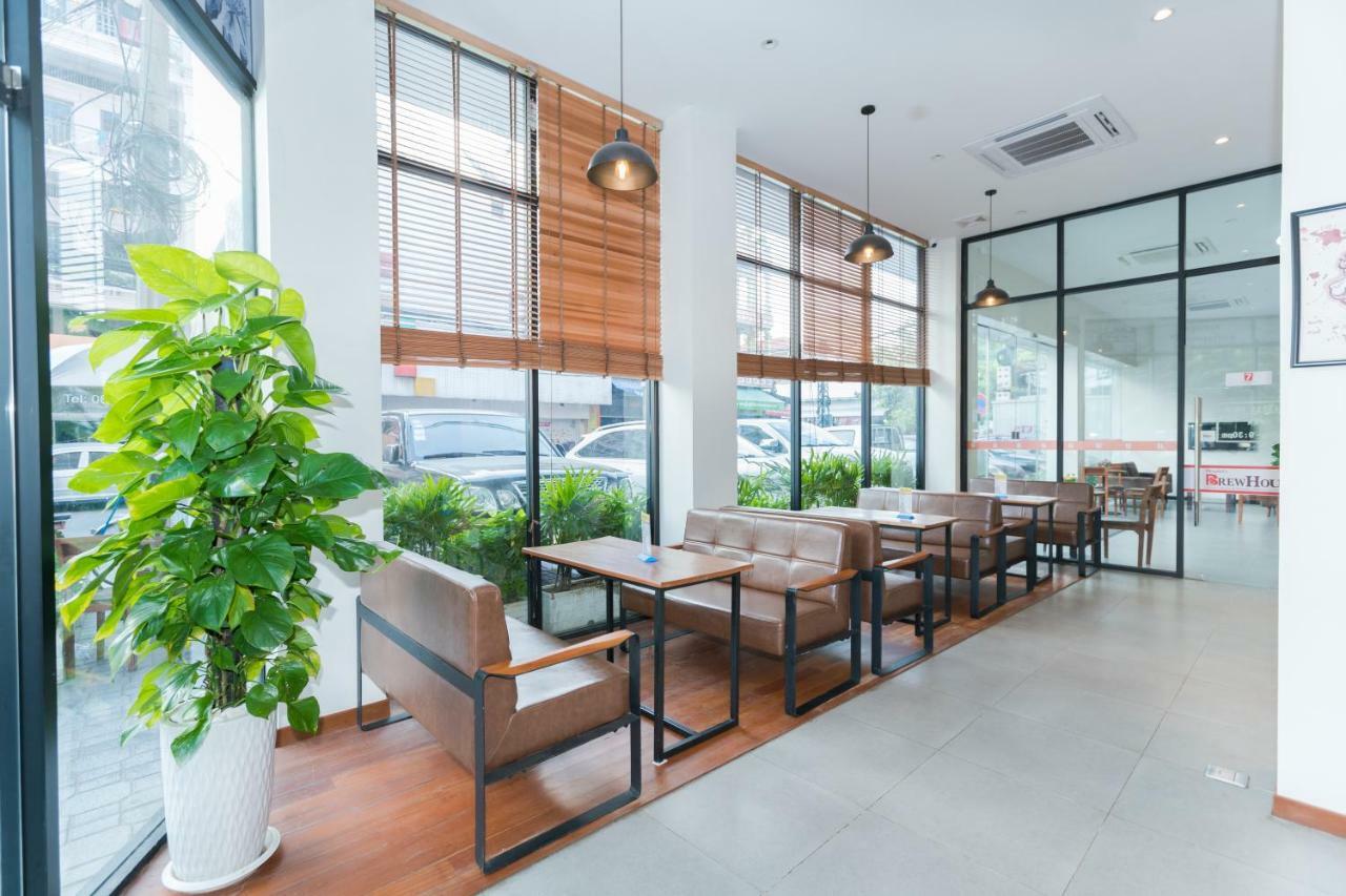 7 Days Premium Hotel プノンペン エクステリア 写真